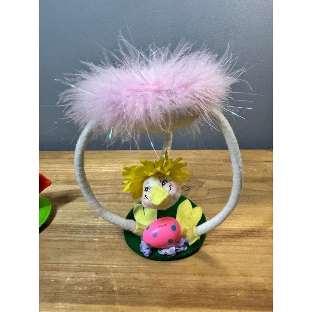 Annalee Easter Ostrich and Hip-Hop Jellybean Duck